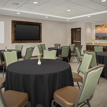 Hampton Inn & Suites Portland/Hillsboro-Evergreen Park Extérieur photo
