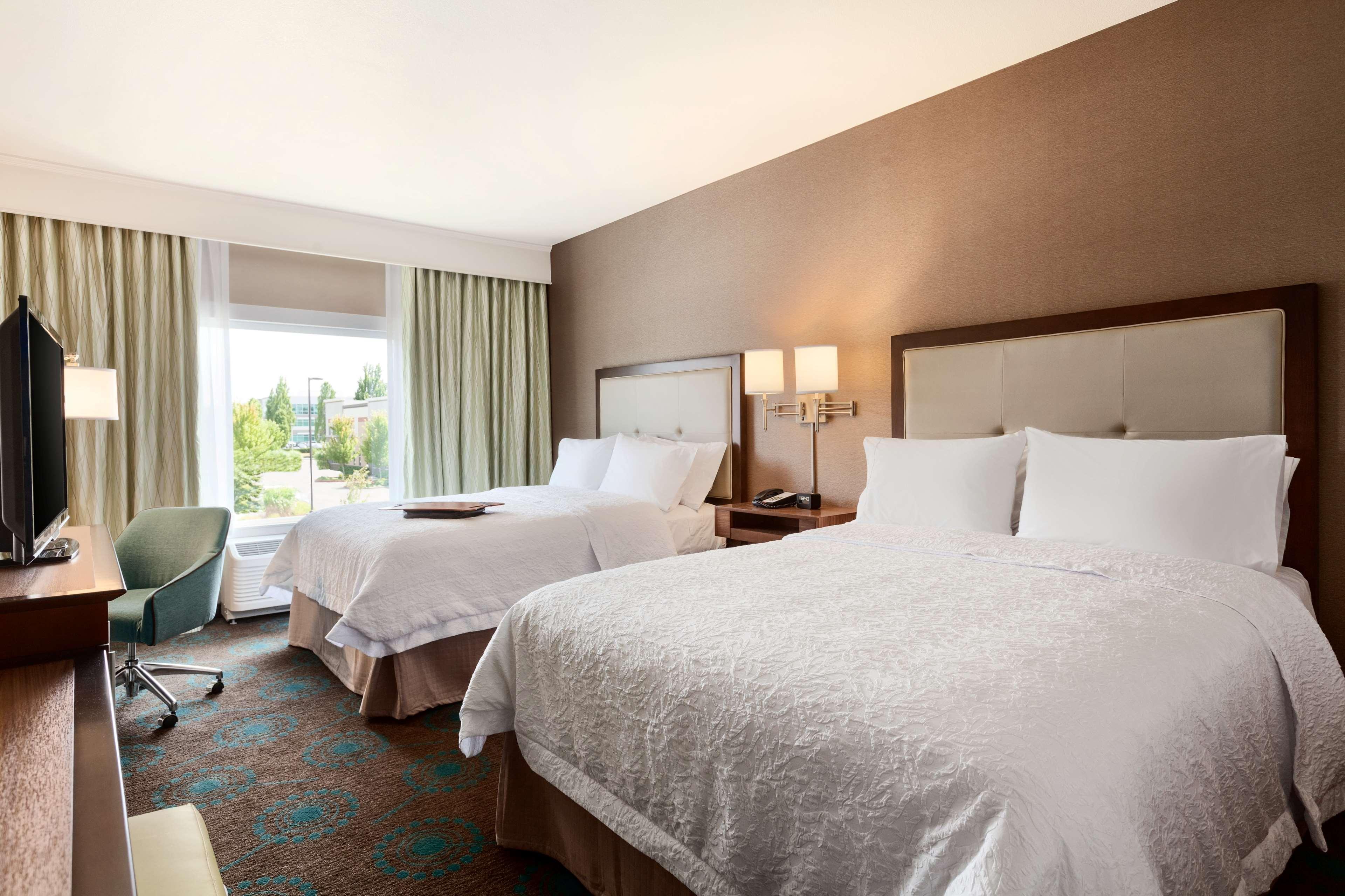 Hampton Inn & Suites Portland/Hillsboro-Evergreen Park Extérieur photo