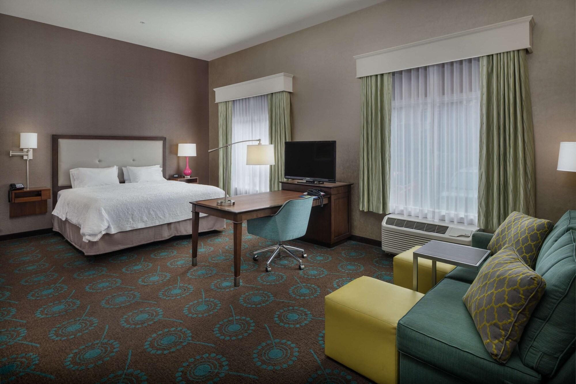 Hampton Inn & Suites Portland/Hillsboro-Evergreen Park Extérieur photo