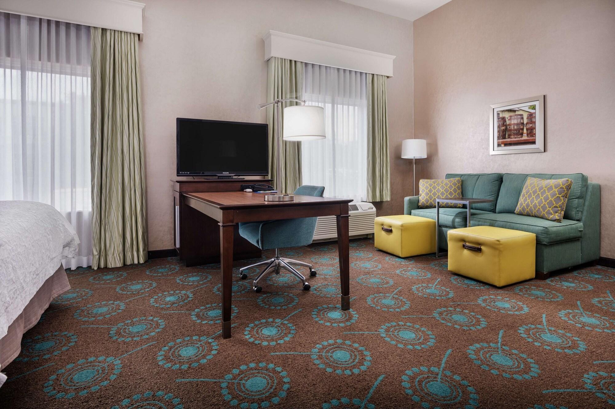 Hampton Inn & Suites Portland/Hillsboro-Evergreen Park Extérieur photo