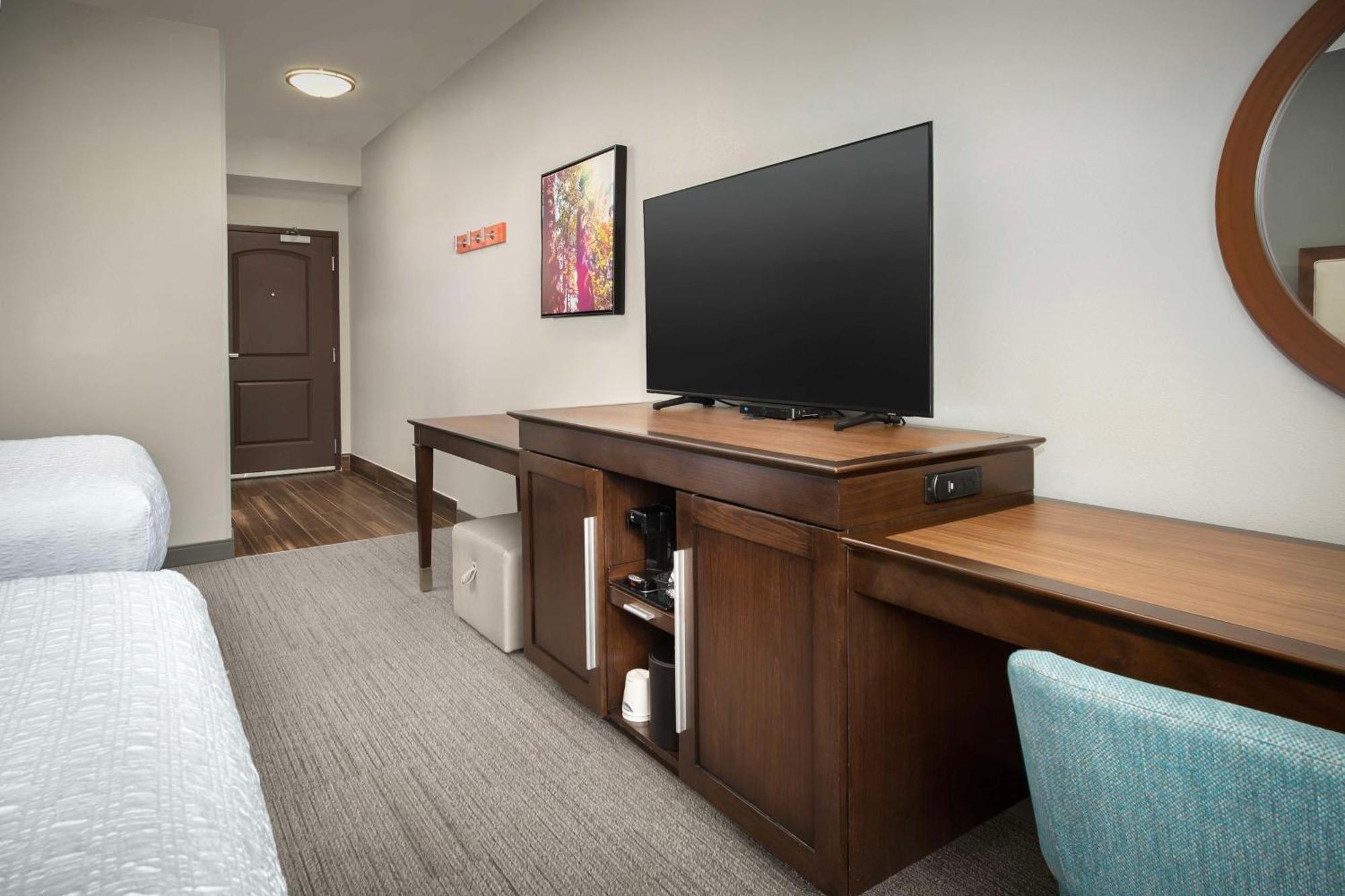 Hampton Inn & Suites Portland/Hillsboro-Evergreen Park Extérieur photo