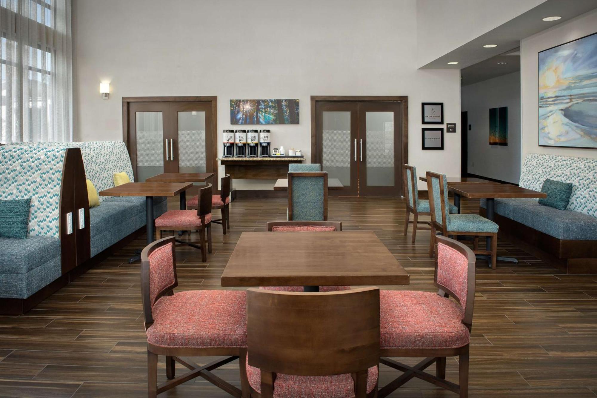 Hampton Inn & Suites Portland/Hillsboro-Evergreen Park Extérieur photo